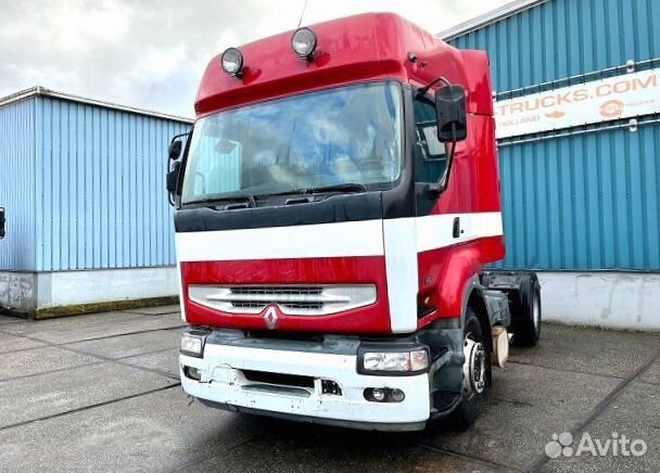 Pазбираем грузовик Renault Premium I 1996-2007