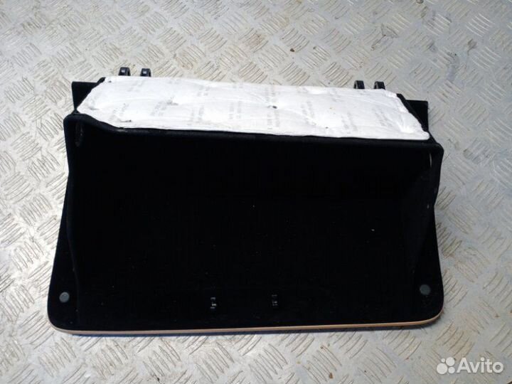 Крышка бардачка Hyundai 2020-2021