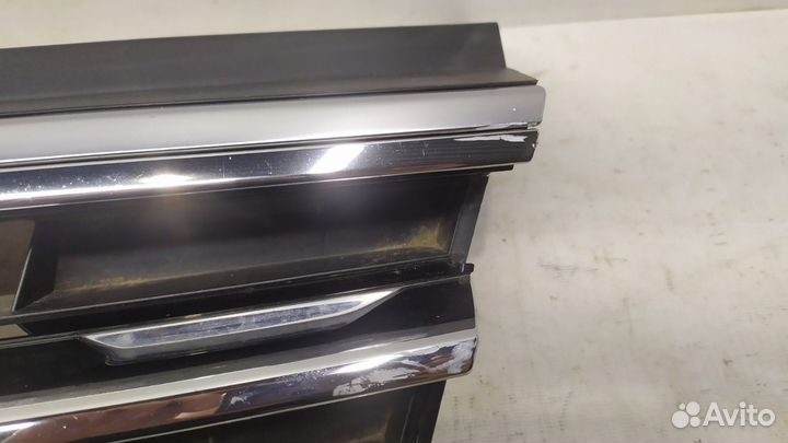 Решетка радиатора Volkswagen Tiguan 2 2017