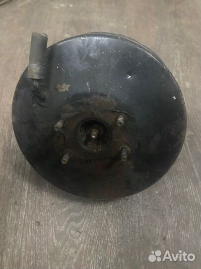 Вакуумный усилитель тормозов Toyota Town Ace CR30