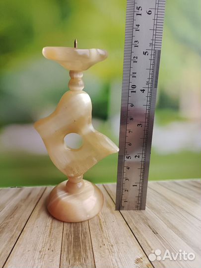 Подсвечник из натурального камня