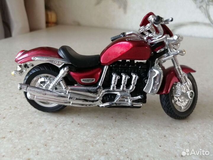 Мотоцикл коллекционная модель
