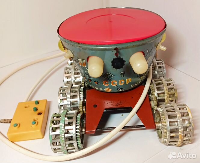 Луноход игрушка СССР