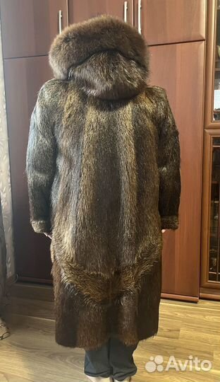 Шуба нутрия с капюшоном