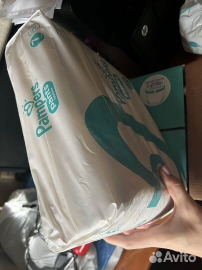 Целая упаковка 34 штуки pampers 7 (17+кг)