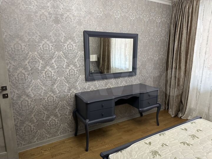 2-к. квартира, 85 м², 3/14 эт.