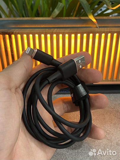 Кабель для зарядки iPhone 1.2м AceFast-C2-02