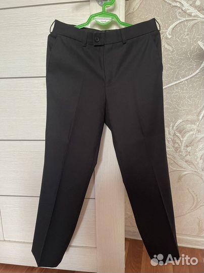 Школьный костюм для мальчика новый пиджак и брюки