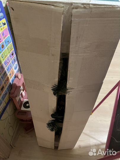 Елка искусственная