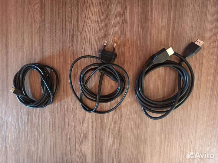 Sony PS4 + подарок подписке EA