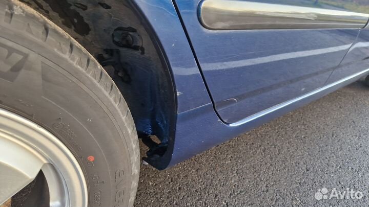 Toyota Corolla 1.8 AT, 2002, 307 000 км