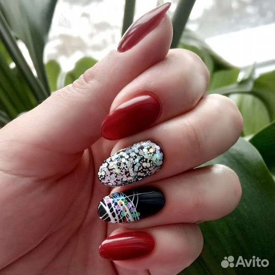 Маникюр педикюр