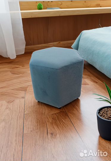 Пуфик. Новый