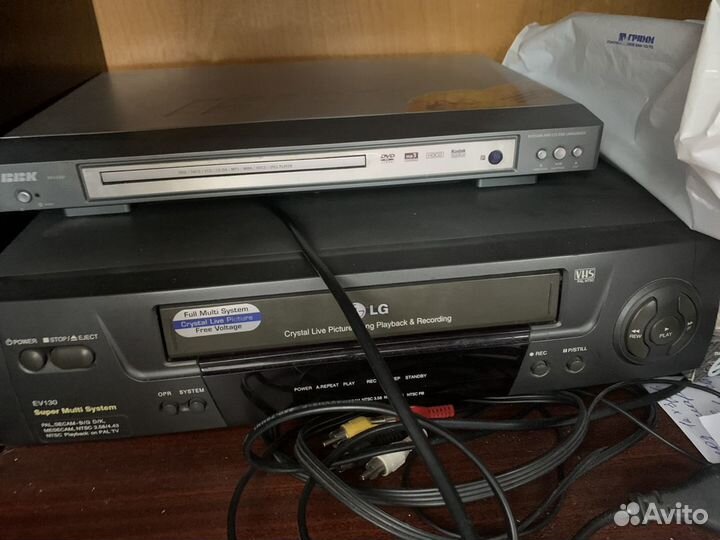 Видеомагнитофон LG, dvd плеер BBK, в рабочем состо
