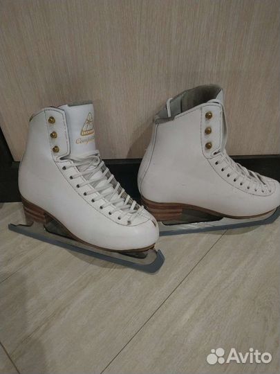 Коньки для фигурного катания