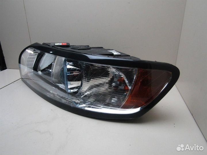 Фара левая Volvo V50 2004-2012