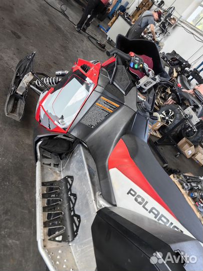 Снегоход 600 switchback PRO-R black 2012