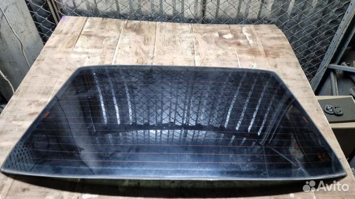 Стекло заднее Daewoo Nexia