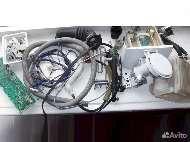 Стиральная машина Gorenje WS 50Z129 N на запчасти