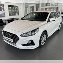 Hyundai Sonata 2.0 AT, 2019, 65 945 км, с пробегом, цена 2 263 000 руб.