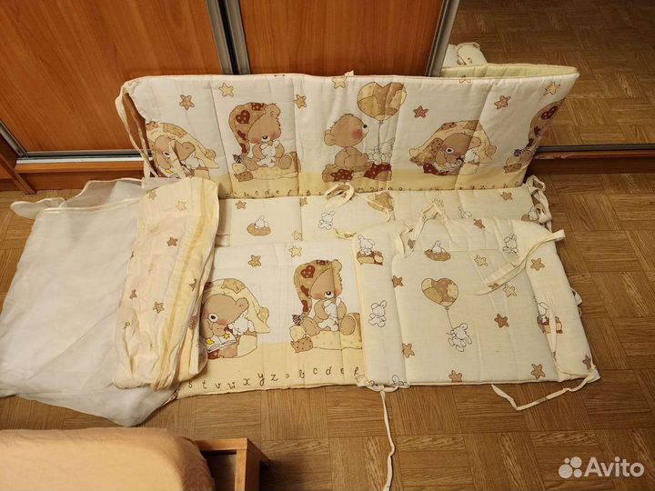 Бортики в кроватку двусторонние + балдахин