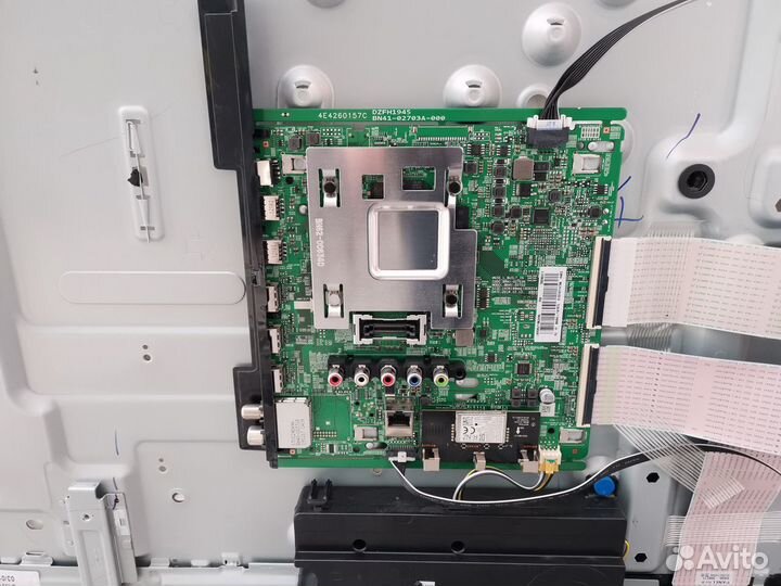 Телевизор Samsung UE55RU7140U (По запчастям)