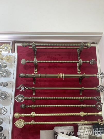 Карниз настенный