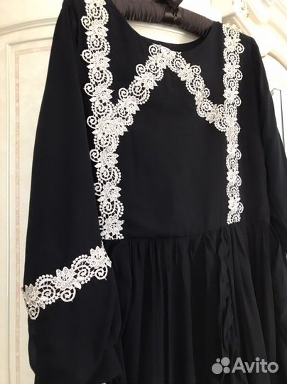 Нарядное платье