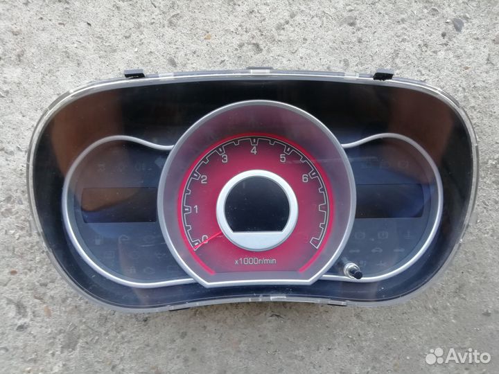 Панель приборов (щиток) Lifan X50