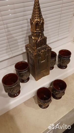 Эксклюзивный графин в виде кремля