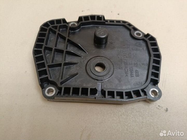 Крышка парковочного механизма АКПП Skoda Rapid