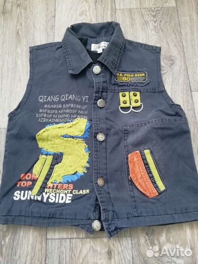 Джинсовая жилетка на мальчика