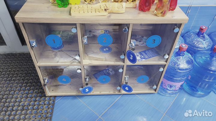 Тумба под сумки