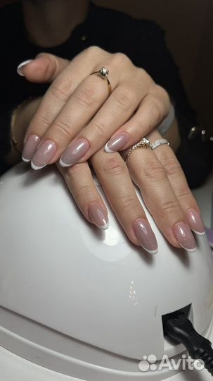 Маникюр, педикюр, наращивание ресниц и волос