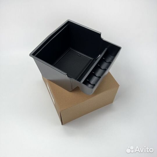 Органайзер в подлокотник Subaru Forester 13-18г