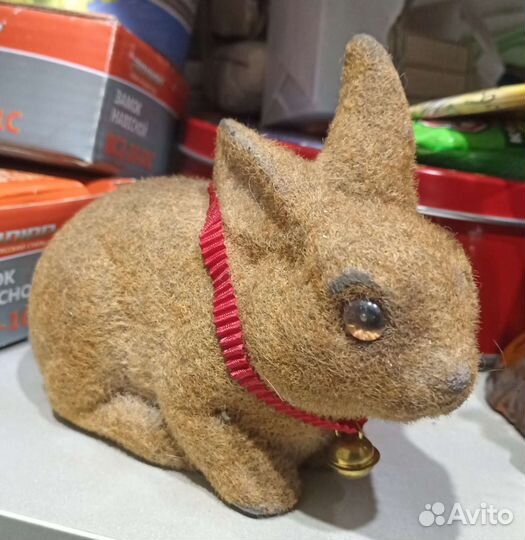Кролик игрушка в авто