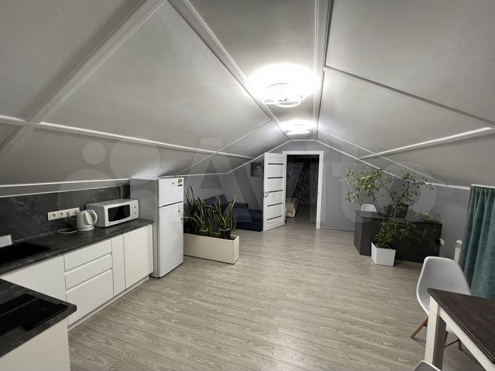 1-к. квартира, 50 м², 3/3 эт.