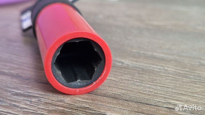 Ключ на 17 для колёсных болтов mercedes