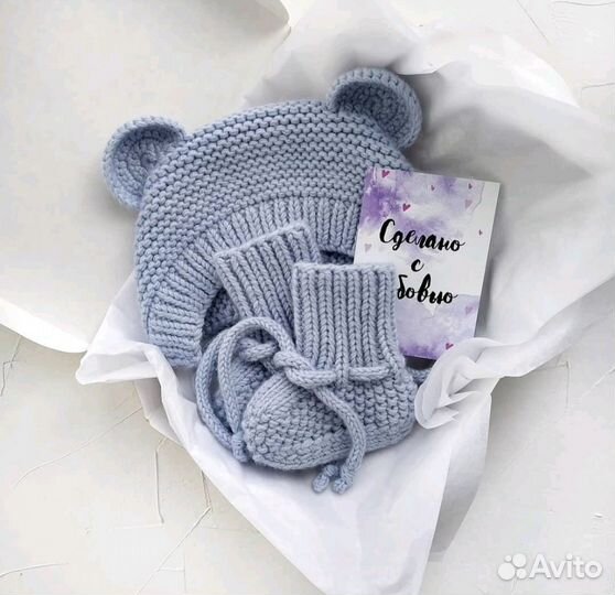 Чепчик + пинетки