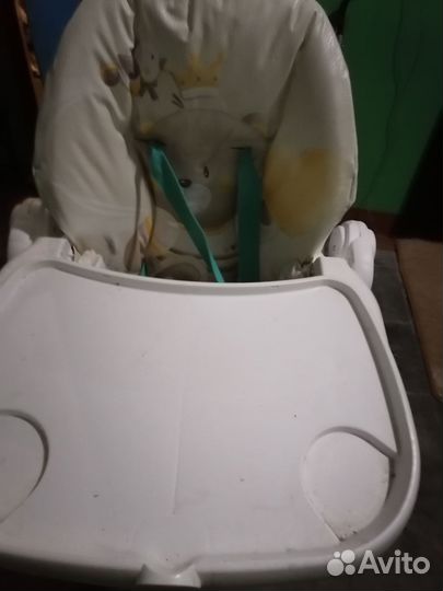 Стул для кормления ребенка