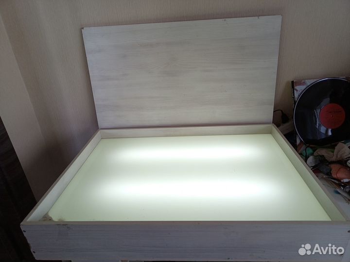 Световой стол для рисования песком