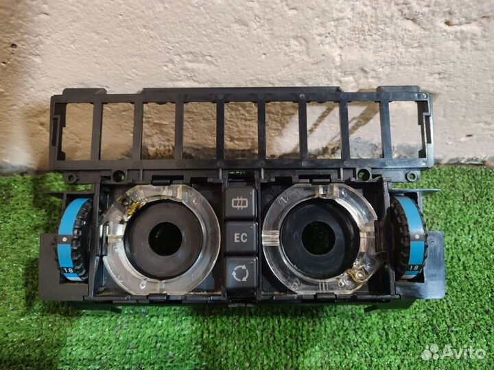 Блок управления печки Mercedes w124