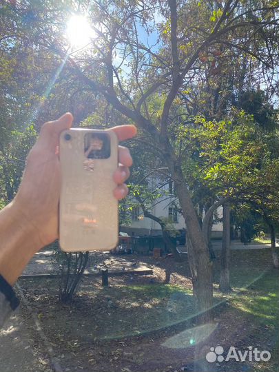 iPhone 8, 64 ГБ