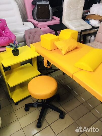 Кушетка массажная