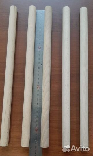 Круглая деревянная палочка