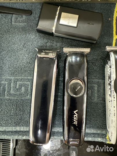 Тример для кантиков и бороды