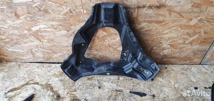 Пыльник (кузов наружные) Ford Explorer 4