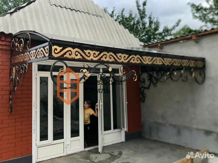 Кованые козырьки