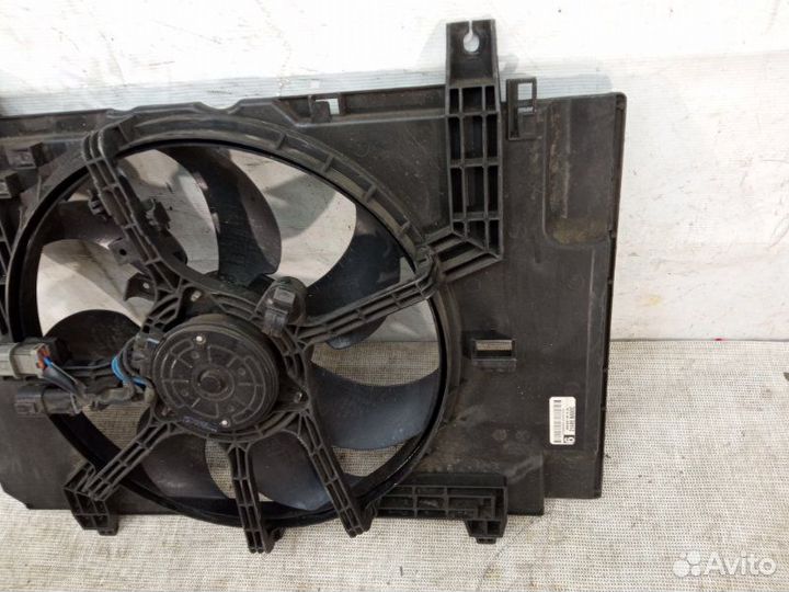 Диффузор вентилятора Nissan Juke 1 F15 2010