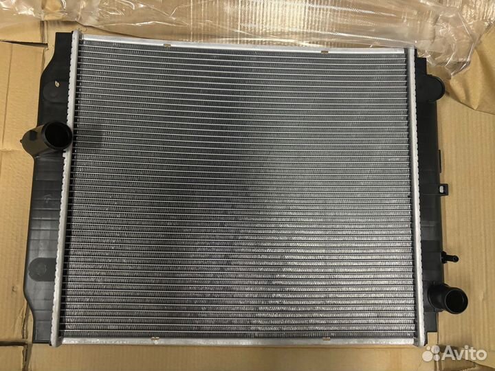 Радиатор Hino 300 11- / Toyota Dyna 99-11 / ToyoAc